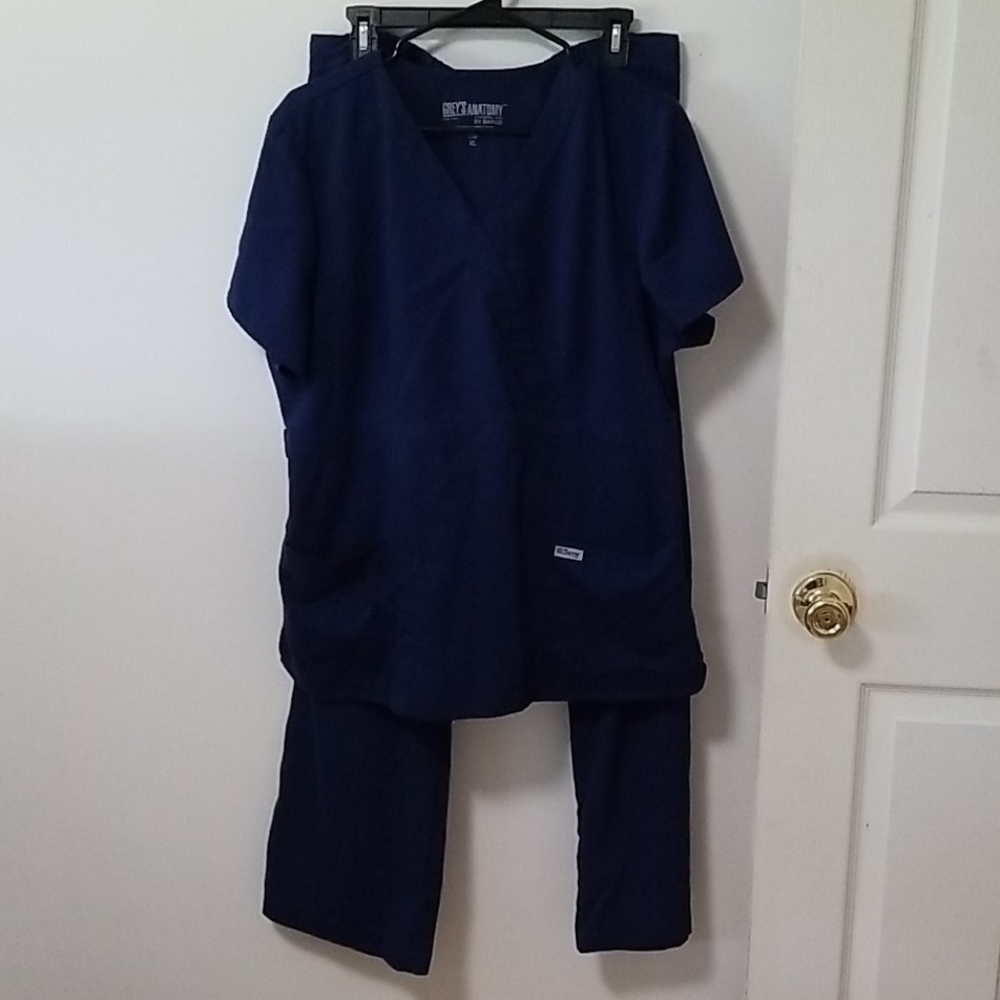 Grey's Anatomy navy scrubs